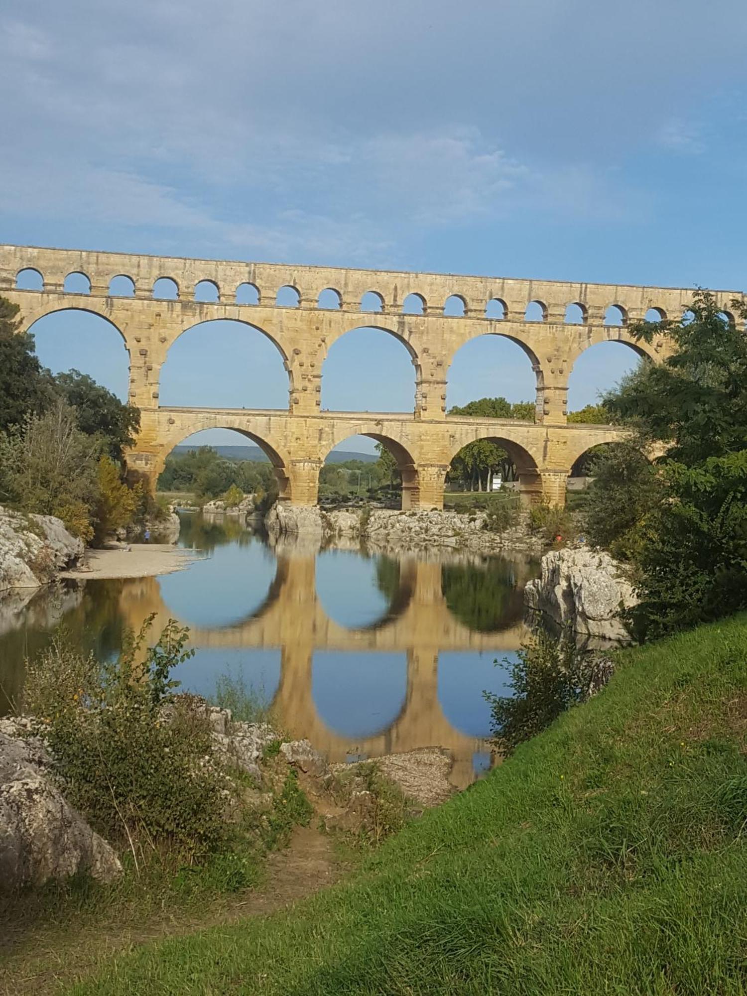 Studio Pont Du Gard Sernhac Exterior photo